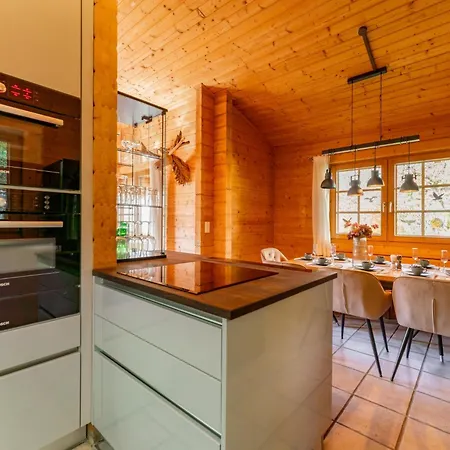 Traumlodge Villa *
